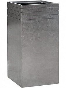 Кашпо Line-up metallic square silver (with liner and wheelplate) 75 см.